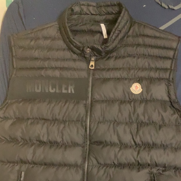 Black Moncler vest - Picture 1 of 2